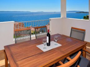  Apartment Lucija-2  Трогир